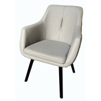 Wygodna sofa Crystal Luxe wyróżnia się drewnianymi nogami i stylowym wzornictwem.