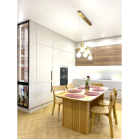 Ovaler Designertisch, für Wohnzimmer, Küche, für Unternehmen, aus massiver Muza-Eiche
